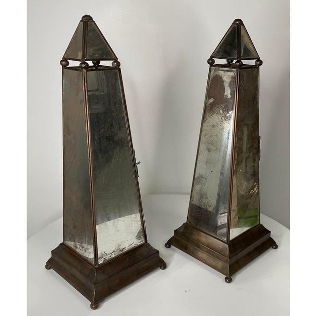 Hollywood Regency Pair of Antique Mirrored Obelisks For Sale - Image 3 of 12