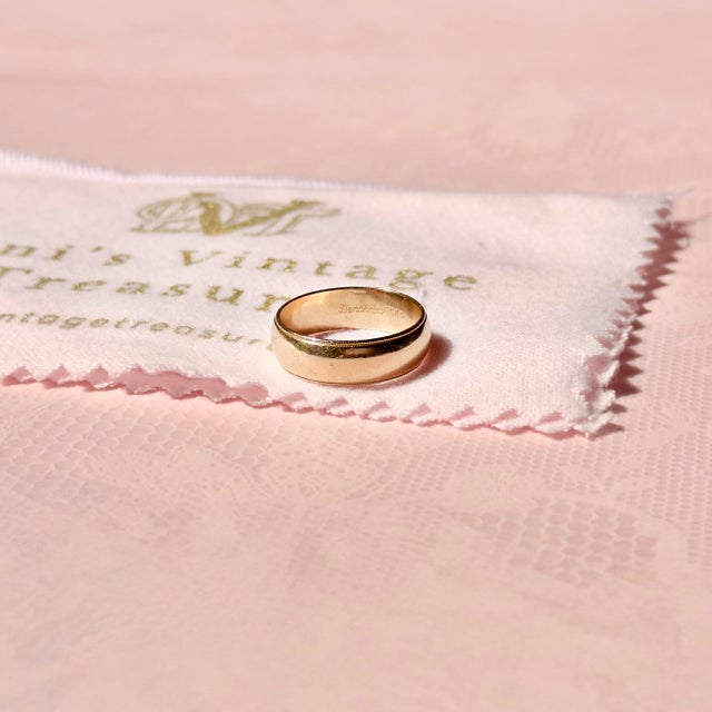 Vintage 14k Gold Benchmark Band, Size 10.5 For Sale In Los Angeles - Image 6 of 10