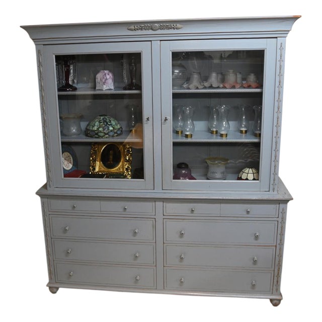 English Painted Farmhouse Kitchen Hutch Cabinet, 1920 For Sale