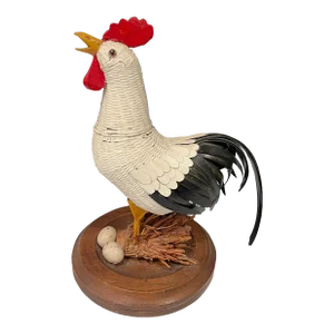 Mid 20th Century Vintage Japanese Woven Wicker Bantam Chicken Box