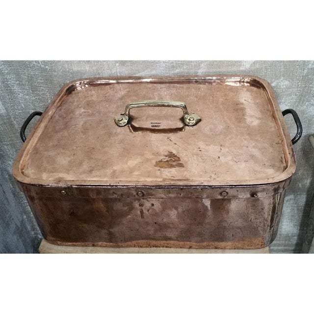 A very impressive and rare large m.van neuss copper braisiere/braising pan & lid. Made from copper, with cast iron carry...