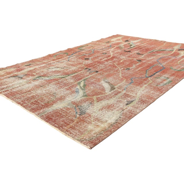 52004 Zeki Muren Vintage Turkish Sivas Rug, 05'04 x 08'00. Nestled within the serene landscapes of Turkey's Sivas region,...