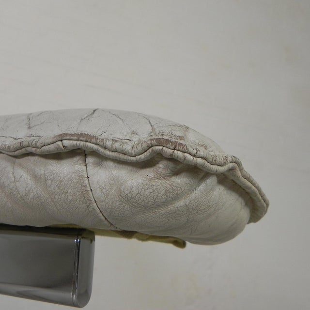 Armchair with White Leather Upholstery from Leolux, 1960s For Sale - Image 16 of 18