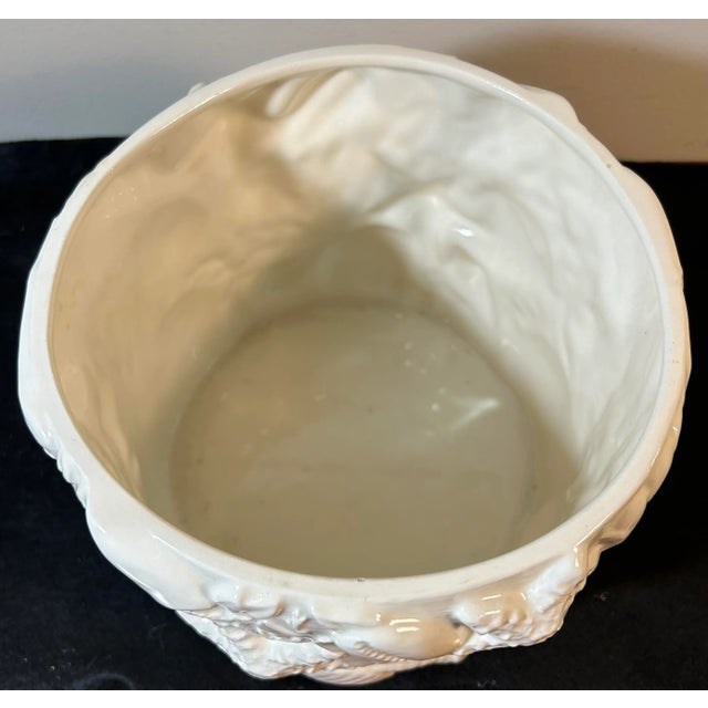 1960s Vintage Italian Grotto Style Shell Form Glazed White Pottery Planter For Sale - Image 5 of 7
