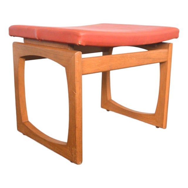 Mid 20th Century Quadrille Ottoman / Vanity Stool in Teak Attributed to G Plan For Sale