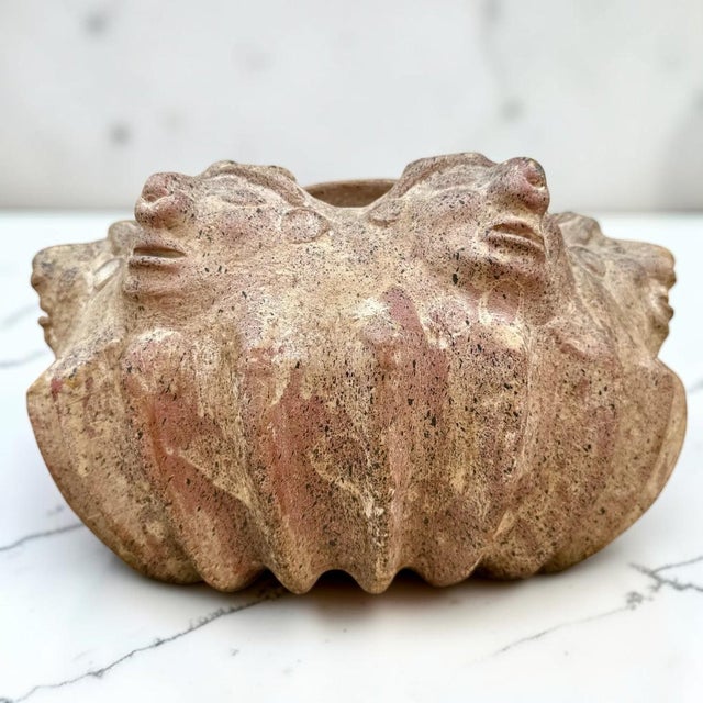 Pre-Colombian Handcrafted Perpetual Head Vase For Sale - Image 4 of 9