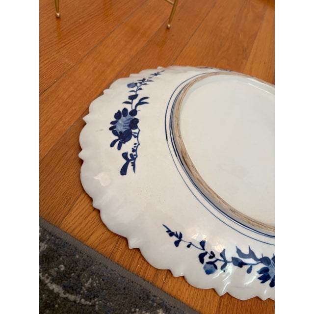 Late 19th Century Meiji Period Large Imari Platter With a Cat For Sale - Image 11 of 12
