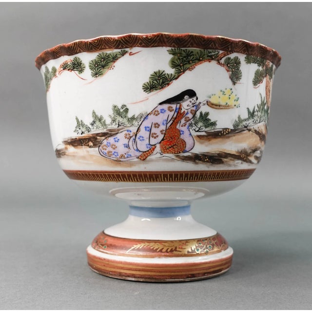 Antique 1900s Japanese Kutani Polychrome Porcelain Stem Cup Bowl For Sale - Image 4 of 10