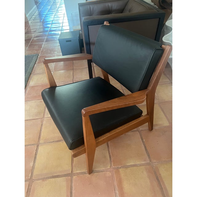 2020s Jens Risom Walnut and Black Leather Lounge Chair For Sale - Image 5 of 6