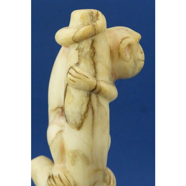 Qing Dynasty Qianlong Marble Monkey Sculpture with Jasper Eyes, China, Late 1800s For Sale - Image 12 of 18