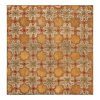 1890s Tan Champagne Geometric Folk Art Antique American Hooked Rug 4' 6" X 4' 8" Woven Cotton Carpet For Sale
