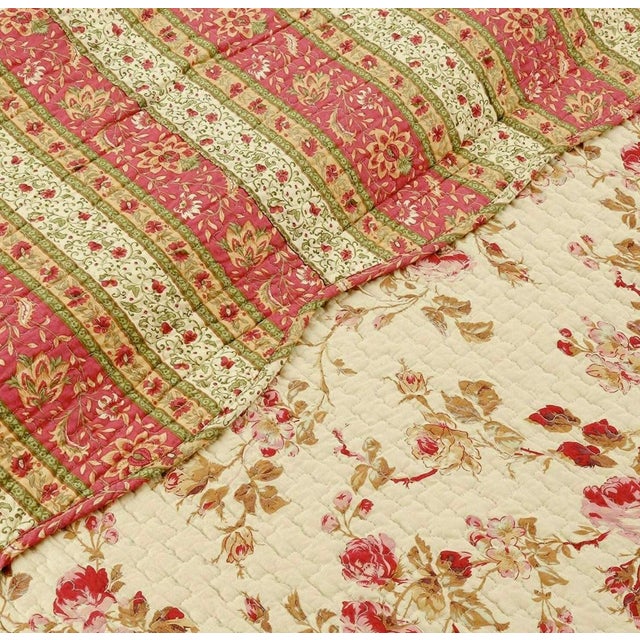 Vintage French Boutis Throw Quilt, Hand-Printed Garden Roses & Stripe Reverse, Scalloped Edge, Paris Flea Market, Circa 1950s For Sale - Image 6 of 15