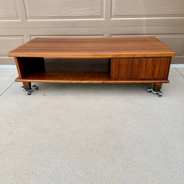 Mid Century Modern Large 60.5”x30” Walnut Coffee Table MCM Vintage Massive walnut coffee table. Nearly perfect condition....