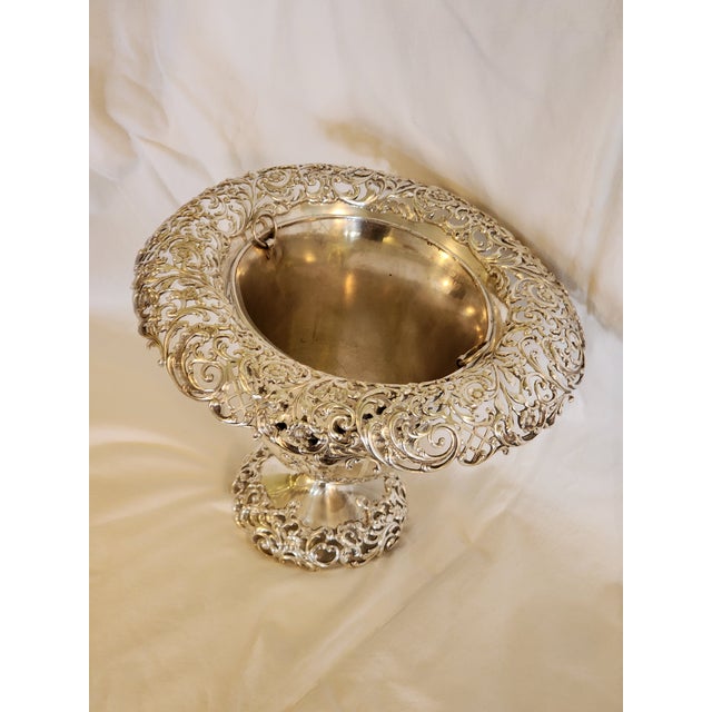 Late 19th Century Victorian Bigelow, Kennard & Co, Sterling Silver Ice Bucket With Floral Mesh and Repousee For Sale In Greensboro - Image 6 of 6