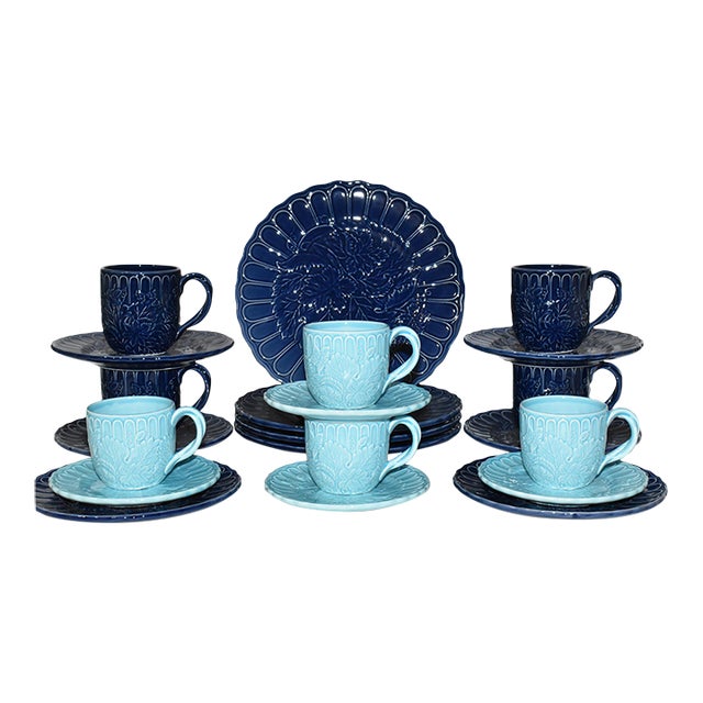 Circa 1988 Vintage Blue & Turquoise 22 Piece Dinnerware Set Dinner Luncheon Plates Mugs Saucers For Sale