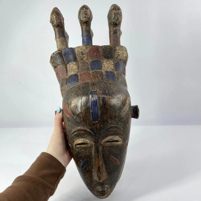 Brown Early 20th Century Djimini Ligbi Mask Do Society Côte d'Ivoire For Sale - Image 8 of 8
