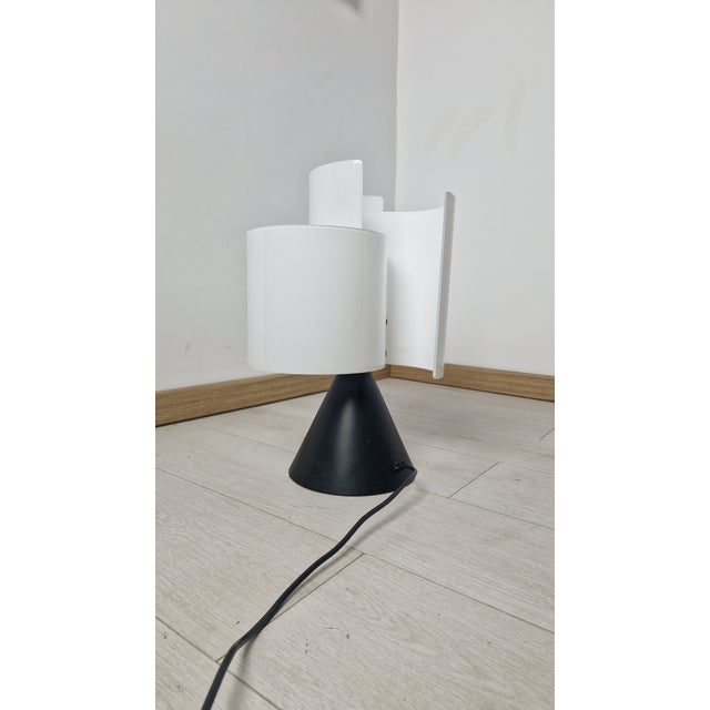 Table Lamp with 3-Blade Model in Milk Glass and Embossed Iron Base, 1970s For Sale - Image 3 of 13