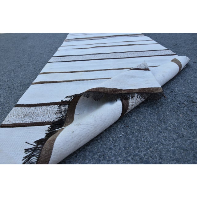 1970s Scandinavian Hand Knotted White Runner Rug For Sale In Sacramento - Image 6 of 11