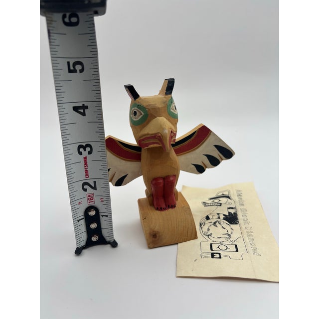 Vintage Alaska Black Diamond Hand-Carved Painted Wood Bird Totem Sculpture For Sale - Image 11 of 12