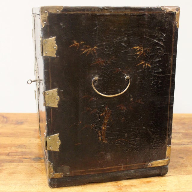 Antique Lacquered and Painted Traval Jewelry Cabinet, 1800s For Sale - Image 9 of 18