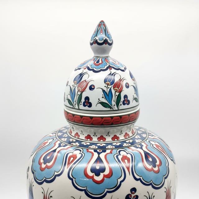 2020s Handmade Ceramic “Vezir” Vase (30cm) – Lidded Design with Colorful Ottoman Tulips – Traditional Home Decor For Sale - Image 5 of 9