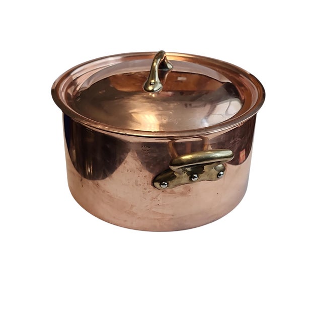 Vintage early Williams Sonoma 10 inch copper stew pot, made by Mauviel France, in excellent condition, some residue to...