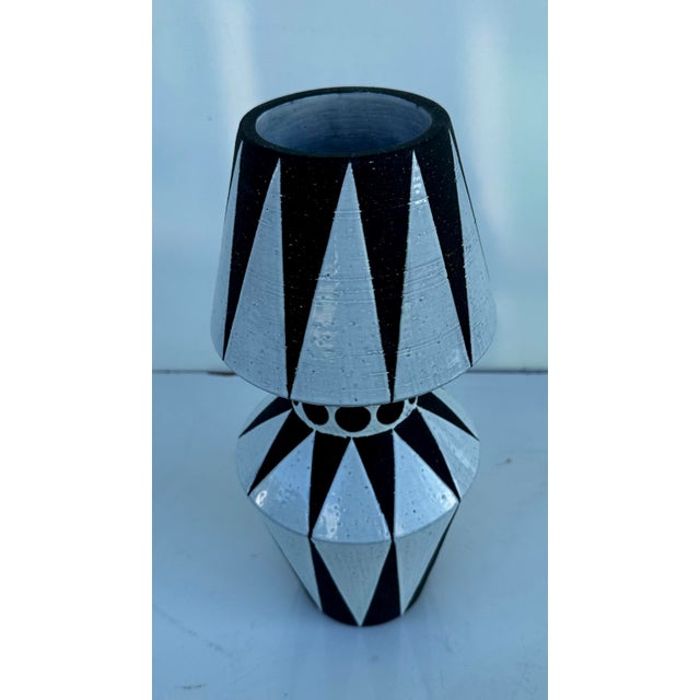 Contemporary Adler Palm Springs Diamonds Stoneware Vase For Sale - Image 3 of 6