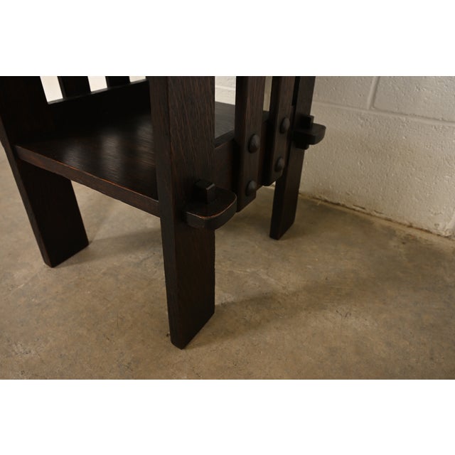 Stickley Brothers Style Antique Mission Oak Arts & Crafts Bookstand or Magazine Rack, Circa 1905 For Sale In South Bend - Image 6 of 10