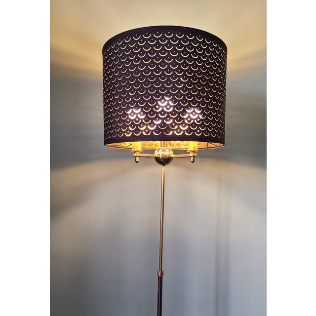 Floor lamp from the Petitot workshop created in 1860 by the father and which the son modernized during the Art Deco period...