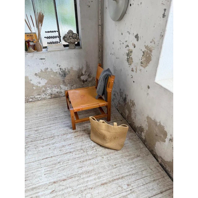 Elm and Leather Armchair from Maison Regain, 1960s For Sale - Image 16 of 18