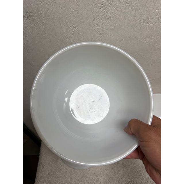 Glass 1950s Pyrex True Opal White Nesting Mixing Bowl Unmarked Milk Glass No Pattern For Sale - Image 7 of 9