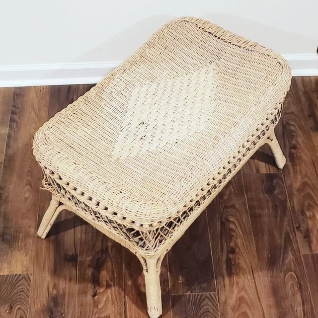 1950s Vintage 2 Tier Wicker Table With Intricate Wood Details in Original Antique Creamy White Paint & a Diamond Design on the Top For Sale - Image 12 of 12