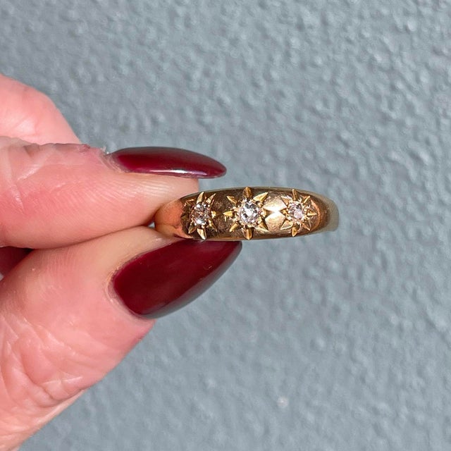 Metal Antique Circa 1900 18k Gold Star-Set Diamond Band For Sale - Image 7 of 10