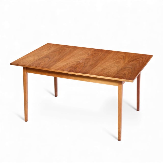 Jack Cartwright for Founders Mid Century Walnut Expanding Walnut Dining Table With 2 Leaves For Sale - Image 12 of 13