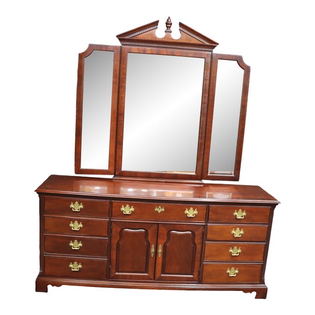 Thomasville Mahogany Triple Mirror Dresser For Sale