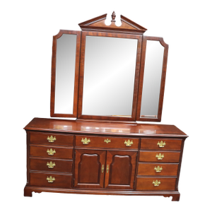 Thomasville Mahogany Triple Mirror Dresser