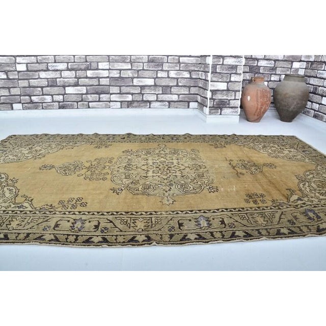 Vintage Oushak Neautral Turkish Carpet For Sale - Image 9 of 10
