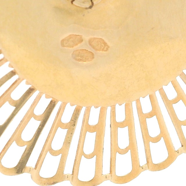 1970s Vintage Italian 18k Gold Nefertiti Egyptian Revival Pendant For Sale - Image 5 of 11