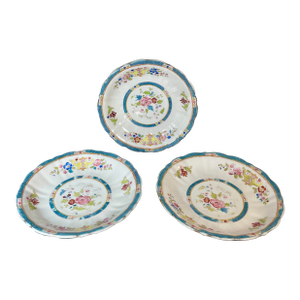 3pc-Antique Villeroy & Boch Scalloped Porcelain 7” Plates