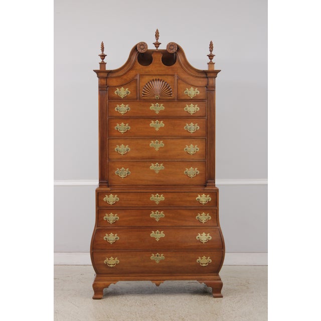 Age: C.1986 Details: Colonial Williamsburg Hand Crafted Dovetailed Drawer Construction Fine Carved Details High Quality...