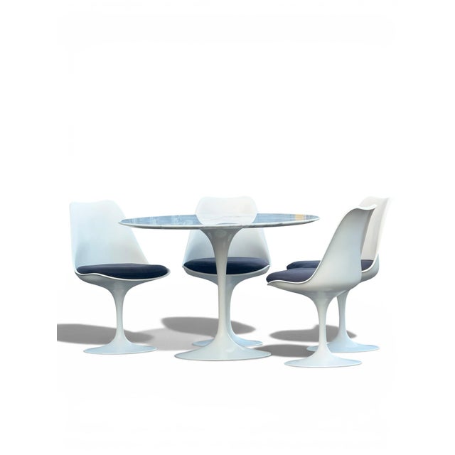 Tulip Dining Set by Eero Saarinen for Knoll International, 1973, Set of 5 For Sale - Image 3 of 18