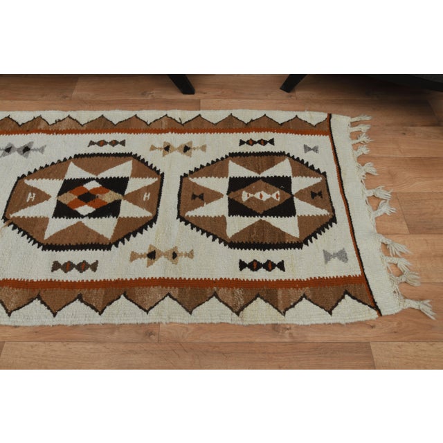 1970s Vintage Turkish Oushak Handmade Wool Cotton Beige Runner Rug For Sale - Image 11 of 11
