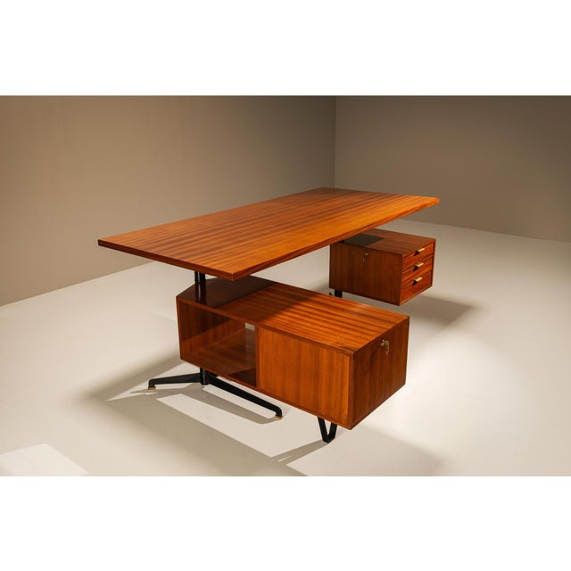 Wood Model T95 Desk by Osvaldo Borsani for Tecno, Italy, 1953 For Sale - Image 7 of 18