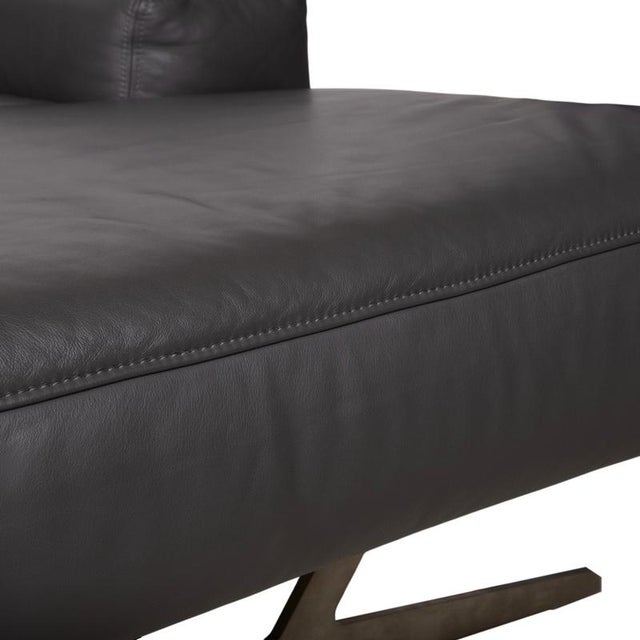 Monroe Leather Corner Sofa in Grey Anthracite and Wood Brown with Right Chaise Lounge and Manual Function from Koinor For Sale - Image 12 of 18