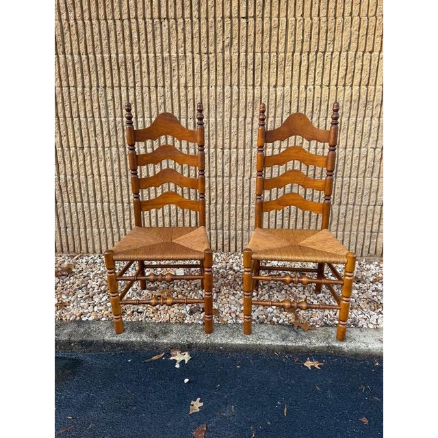 Late 20th Century Vintage Early American Ladder Back Rush Seat Dining Chairs, Unmarked but Possibly by Ethan Allen - Set of 5 For Sale In Washington DC - Image 6 of 10