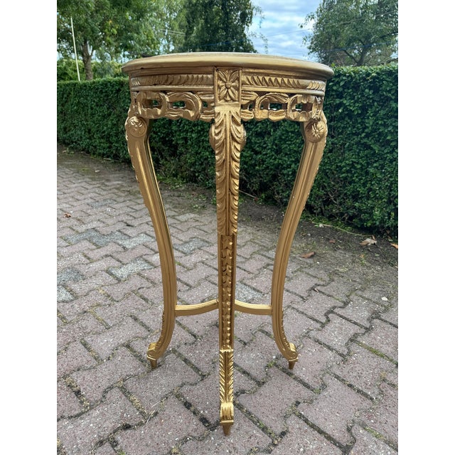 1970s French Louis XVI Gold Beech Marble Side Tables- Pair For Sale - Image 10 of 14