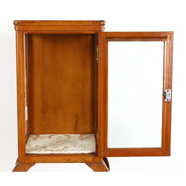 Mid 20th Century Vintage Art Deco Brown Steel Medical Display Cabinet For Sale - Image 5 of 13