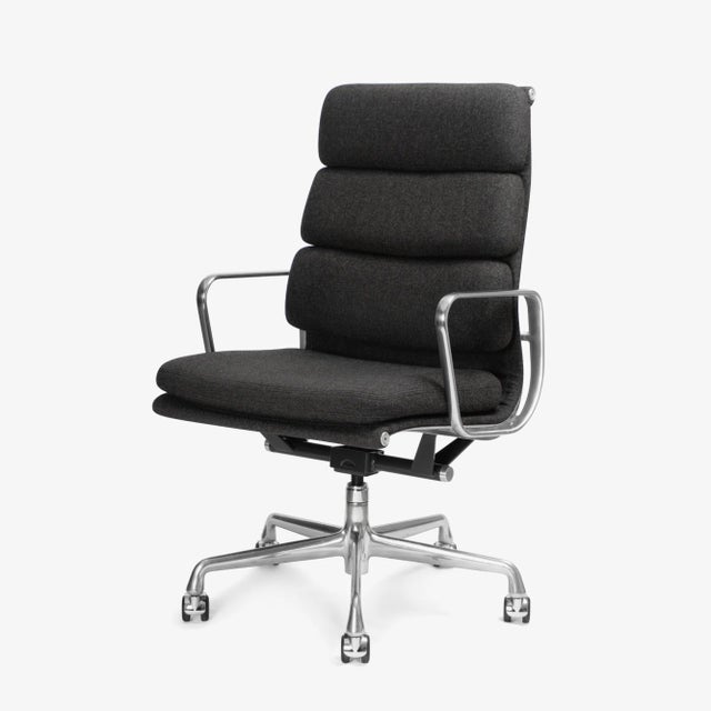 Eames Soft Pad Executive Chairs in Maharam Wool Flannel by Charles & Ray Eames for Herman Miller For Sale - Image 11 of 11