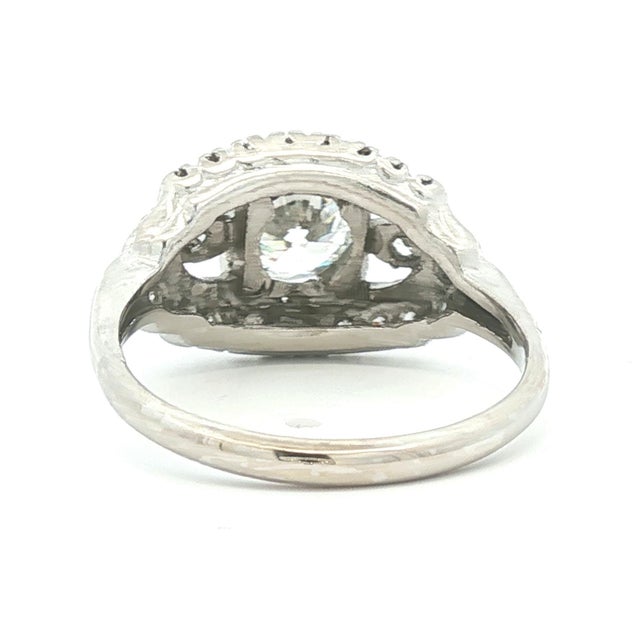Vintage Mid 20th Century Platinum One Carat Natural Diamond Ring, Size 7.5 For Sale - Image 4 of 4