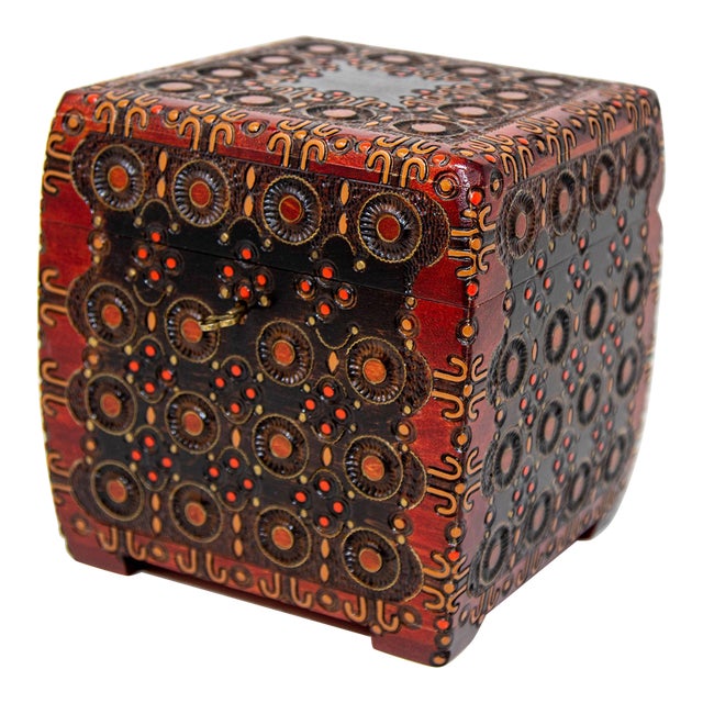 Hand-Carved Vintage Folk Art Wooden Tramp Art Style Storage Box For Sale